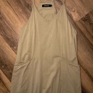 Automet Women's Olive Green Jumpsuit, size Small